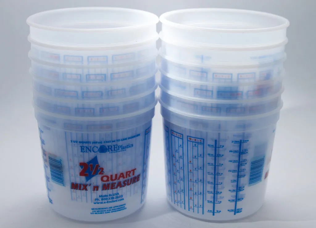 Plastic Graduated Mixing Bucket - 1 Quart