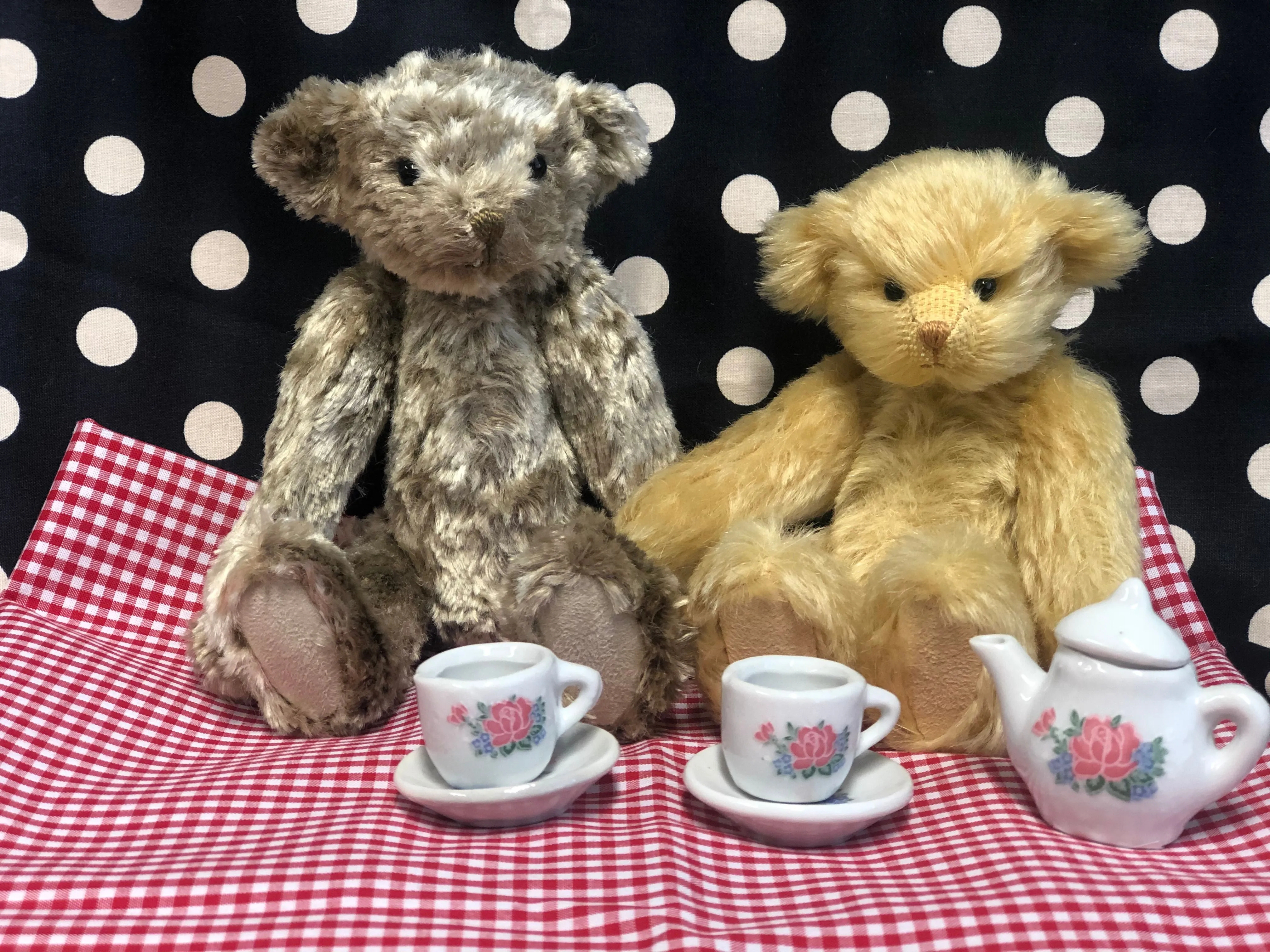 Teddy Bear Pattern and A5 Instruction Booklet - Charlotte Bear 19cm when made
